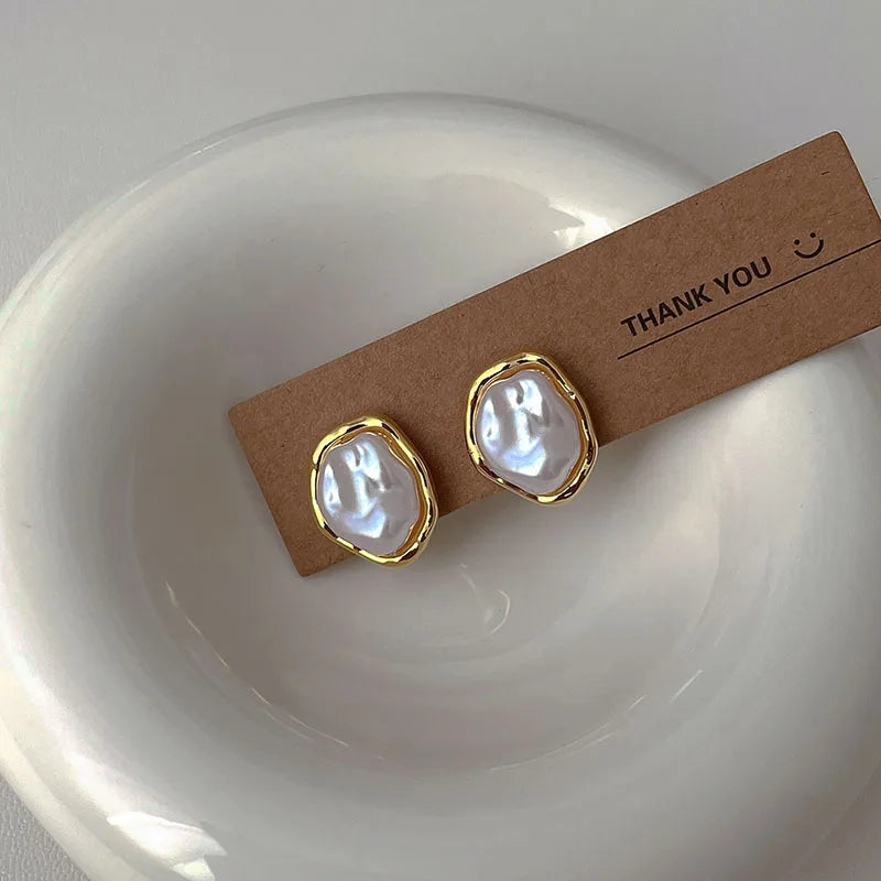 Vérissé - Golden Pearl Studs